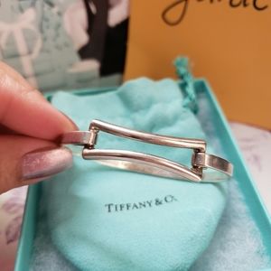 💰Sold 💰 Tiffany & Co Bangle